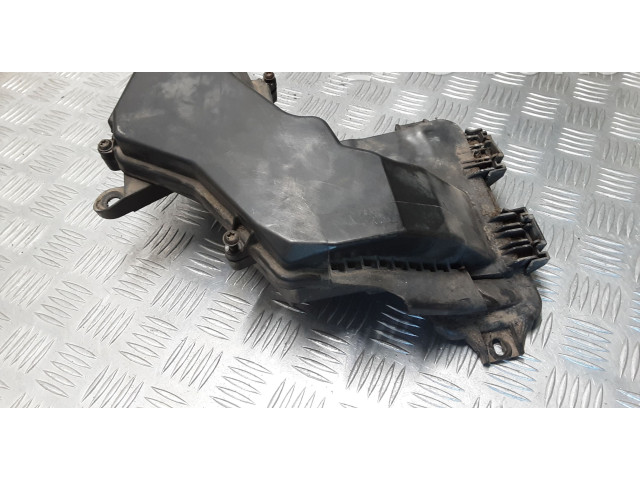 Блок предохранителей  4F1937575A, 4F1937676B   Audi A6 S6 C6 4F    