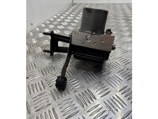 Блок АБС 3419296, 3419297   BMW  X3 E83  2003 - 2010 года