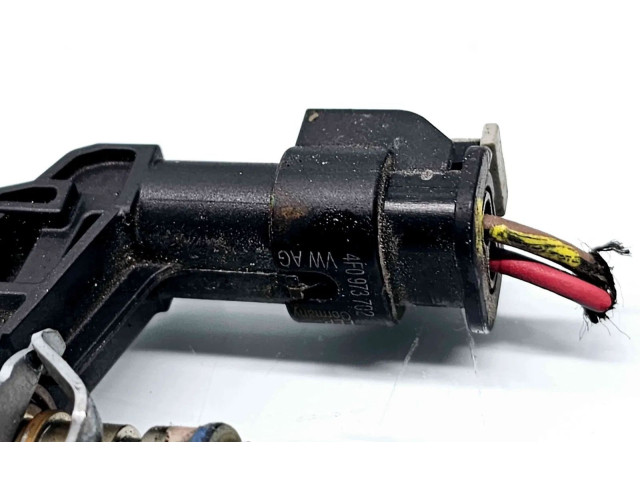 Форсунка 04E906036AT Skoda Fabia Mk3 (NJ)