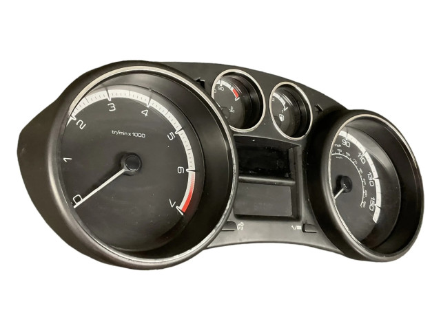 Přístrojová deska  Peugeot 308 2010 9665107780  