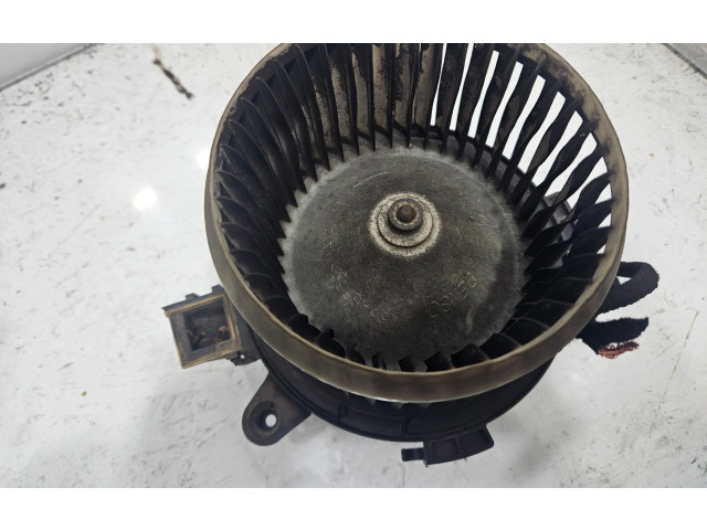 Вентилятор печки       Peugeot Partner III