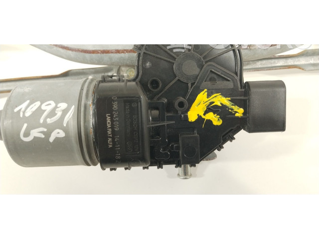 Моторчик дворников 50509396 Alfa Romeo Giulietta