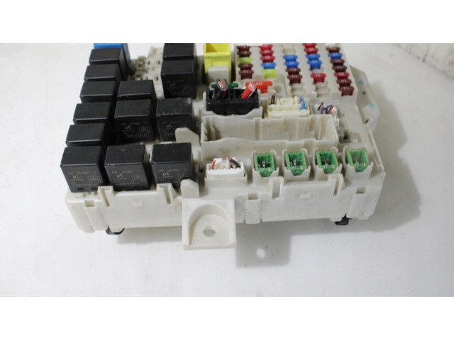 Блок управления двигателем Блок управления Mitsubishi Colt