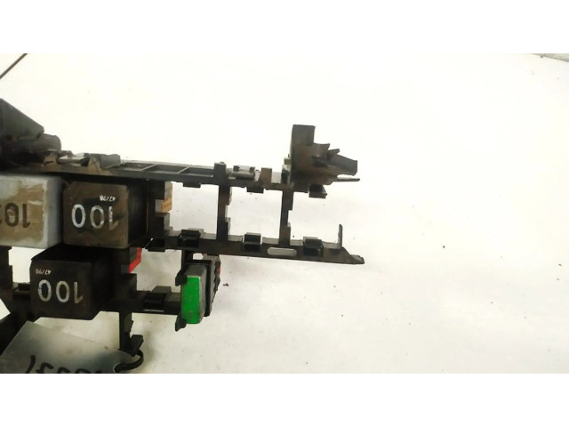 Блок предохранителей Ford Galaxy