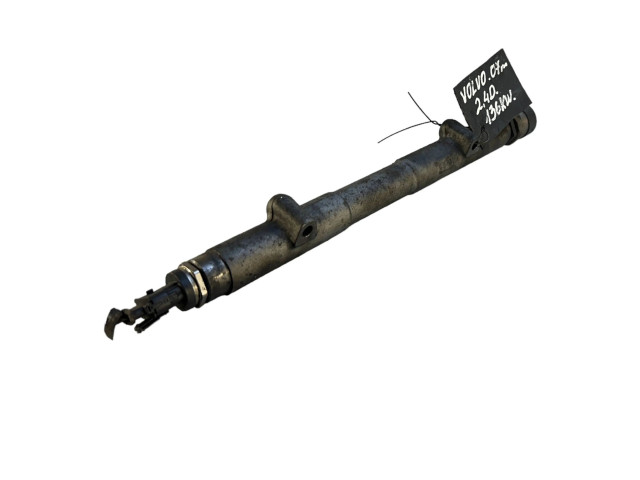 Топливная рампа 30777554, 000784L3   Volvo V70  