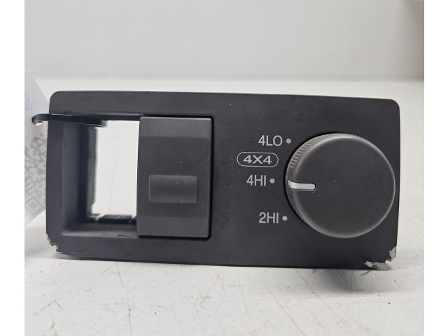 Включатель блокировки дифференциалов    KIA Sorento   