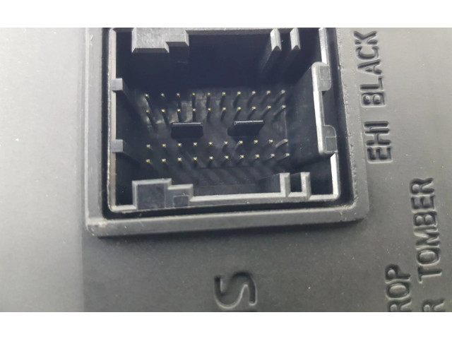 Блок управления 8200296328A, S118522007 Dacia Logan I