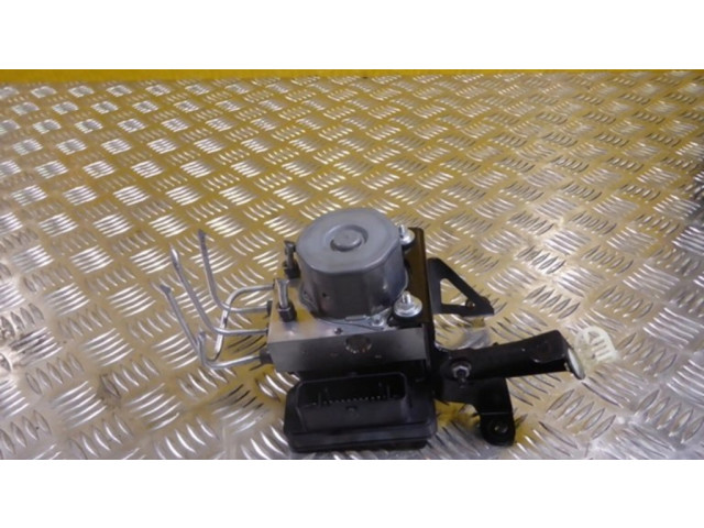 Блок АБС 476605476R Smart ForFour II W453 2014- года