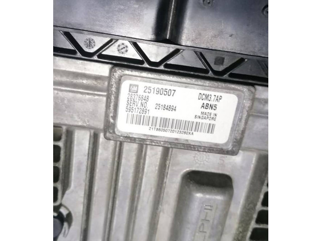 Блок управления двигателя 25184894, 28376848 Chevrolet Captiva