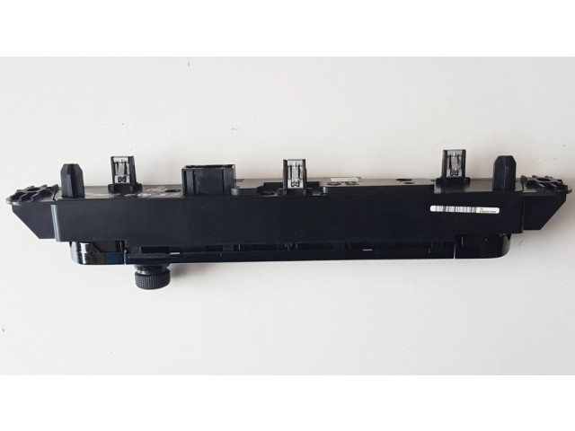 Блок управления климат-контролем 9828018177, 28597495   Citroen C5 Aircross