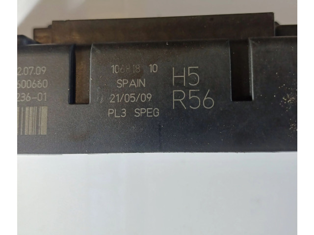 Блок предохранителей 3455236, 6135345523601   Mini One - Cooper Coupe R56    