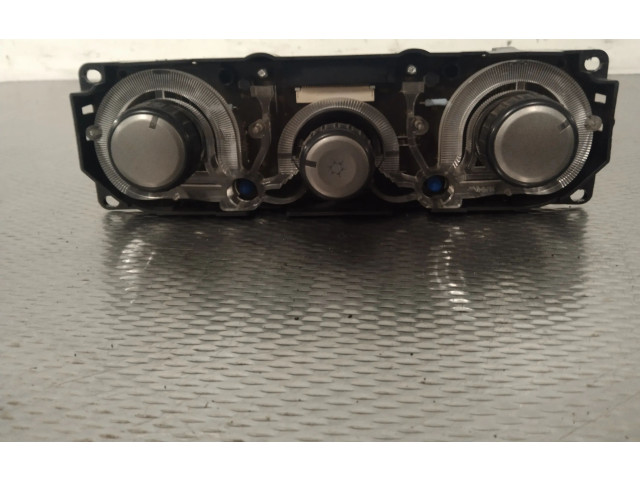 Блок управления климат-контролем 7820A071, CAA502A050F Mitsubishi Grandis