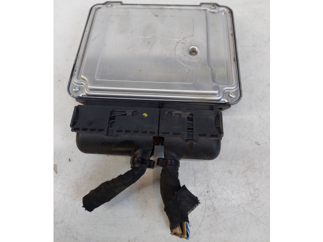 Řídící jednotka 03G906021CG, 1039S12044 Volkswagen Caddy 2005