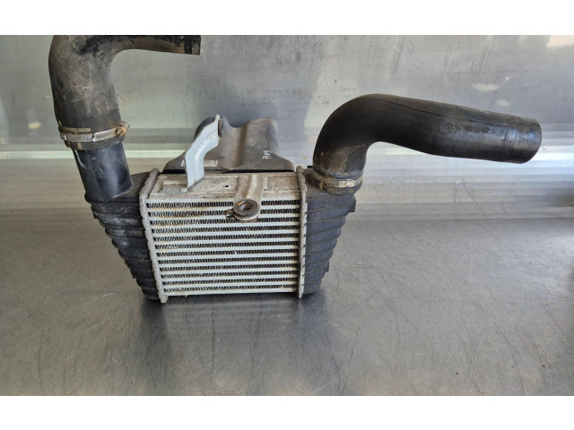 Интеркулер MN130321, A6390900414 Mitsubishi Colt