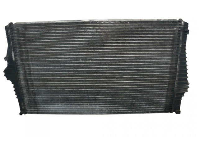 Интеркулер 989581K, 30748808 Volvo XC90