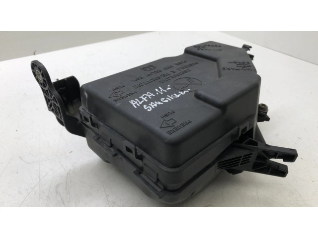 Блок предохранителей Alfa Romeo Giulietta