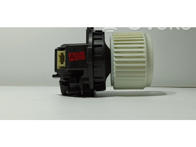 Вентилятор печки    272104788R, DT116625160   Renault Clio V