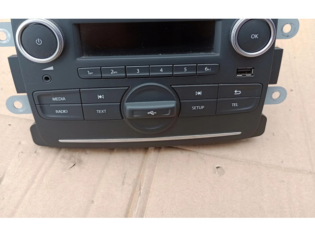 Радио/ проигрыватель CD/DVD / навигация 281158515R Dacia Duster II