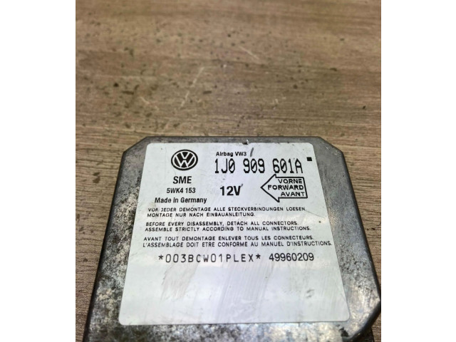Блок подушек безопасности 1J0909601A, 5WK4153   Audi A3 S3 8L