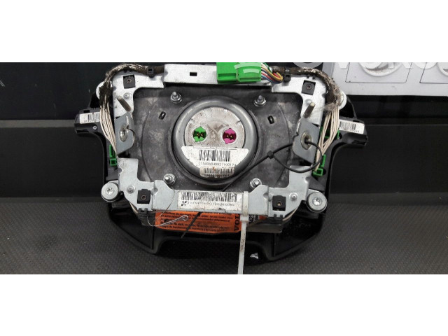 Подушка безопасности водителя 31104259   Volvo V70