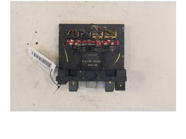 Блок предохранителей 8P0907279N   Audi TT TTS Mk2    