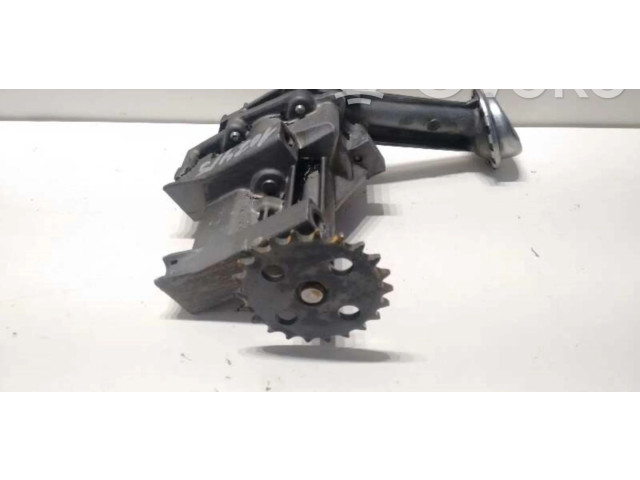 Масляный насос 8200150195 Renault Kangoo I