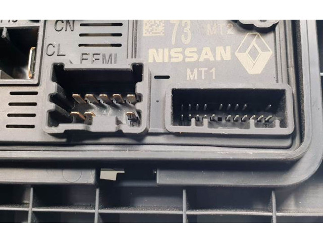 Pojistková skříňka 284B69582R Renault Captur 2019