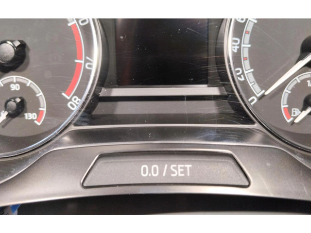 Панель приборов 6V0920740E Skoda Fabia Mk3 (NJ)