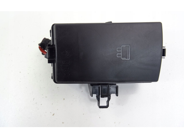 Pojistková skříňka 5Q090736G Volkswagen T-Roc 2017