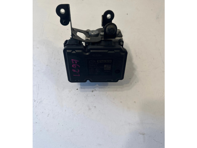 Блок АБС 30681619, 10092604053 Volvo V70 2008 - 2013 года