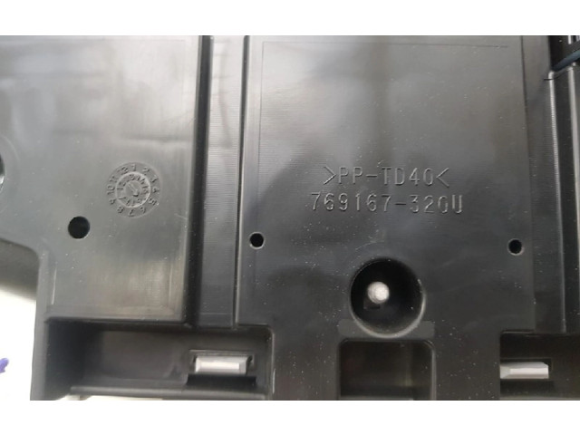 Панель приборов 769167320U, 769167300U Peugeot 108