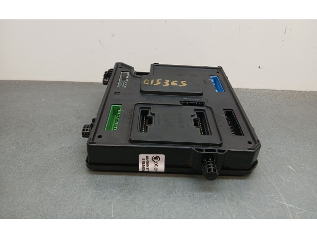 Pojistková skříňka Řídící jednotka BSM 284b13297r   Renault Grand Modus 2009