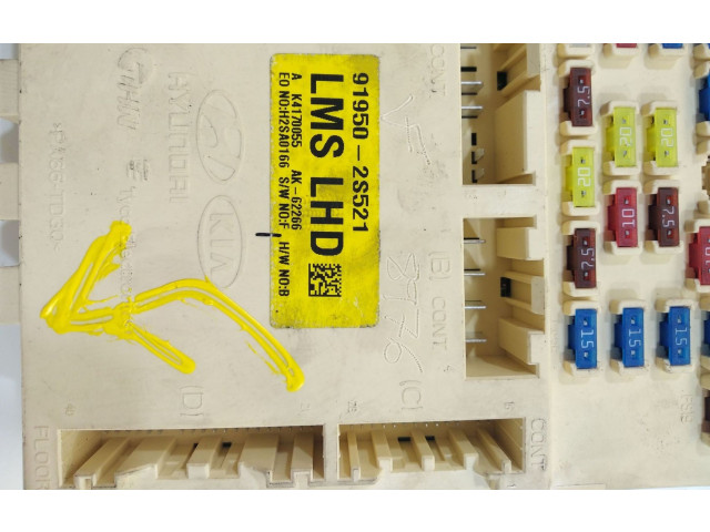 Pojistková skříňka Řídící jednotka BSM 919502S521 Hyundai ix35 2015