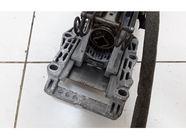    Рулевая рейка 4B1419502B   Audi A6 S6 C5 4B 1997-2005 года