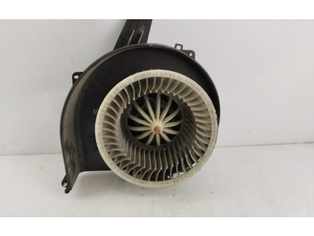 Вентилятор печки 6Q1819015J Audi A1