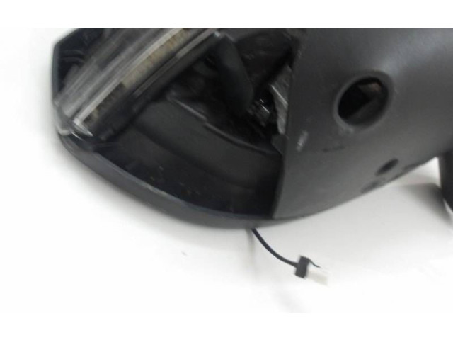 Zpětné zrcátko  Lynk & co 01 2017  8894130394B  