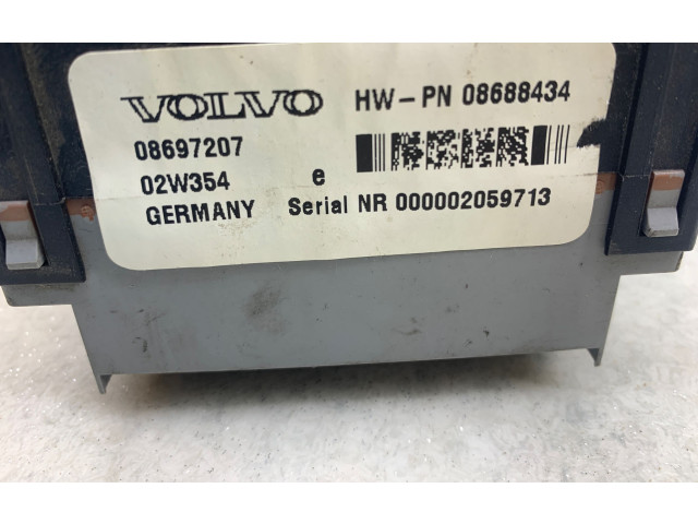 Блок предохранителей 08697207, 08688434 Volvo V70