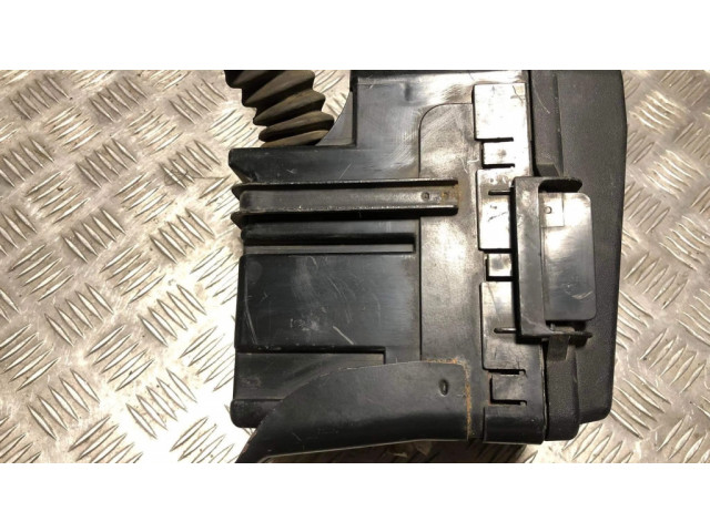 Блок предохранителей 5243290 Saab 9-5