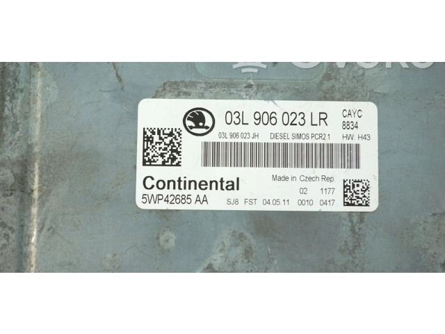 Řídící jednotka 03L906023LR Skoda Octavia Mk2 (1Z) 2009