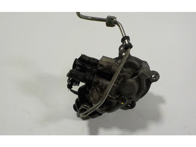 Топливный насос 04L130755D, 04L130755E    Skoda Rapid (NH)  CXMA 