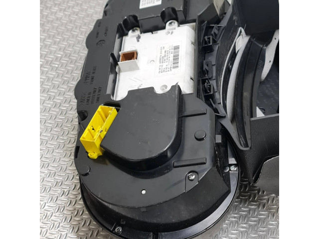 Přístrojová deska Peugeot 5008 2015 9810477580, 01326302