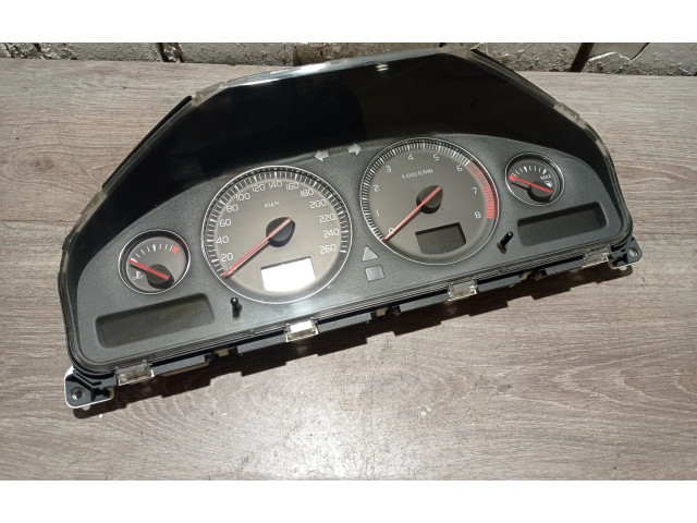 Панель приборов 1391400, 8673802 Volvo S60