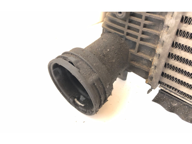 Интеркулер  3C0145805R   Volkswagen PASSAT B6 