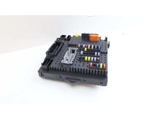 Блок предохранителей  30786646, 30786646   Volvo V70    