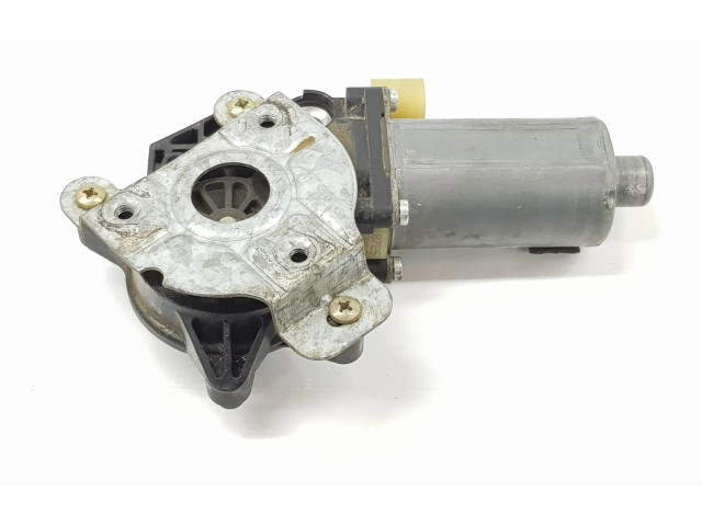 Передний двигатель механизма для подъема окон 0130821720, 807012X00B   Nissan Terrano