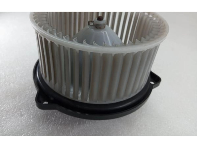 Вентилятор печки    HB111BJS703, 8727001530   Mazda 3 III