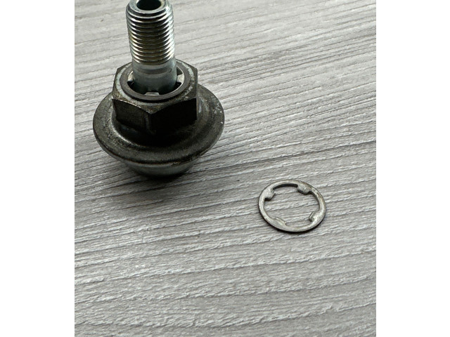 Интеркулер 2327062010 Lexus RX 300