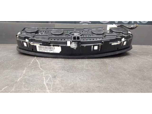 Přístrojová deska Opel Zafira C 2015 09180274wc