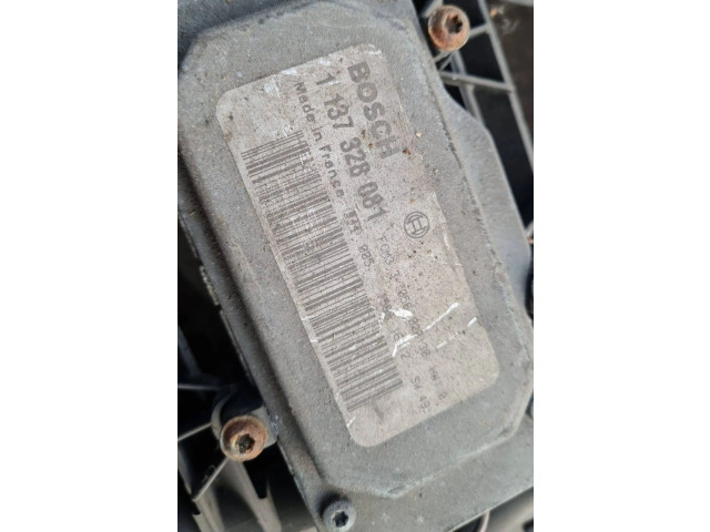 Вентилятор радиатора     8649634, 30636445    Volvo V70 