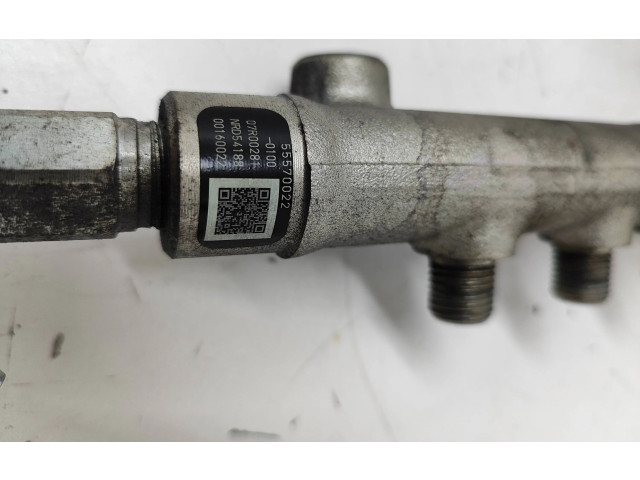 Vstřikovací lišta 55570022, 07R00281 Opel Zafira C B16DTH_LVL